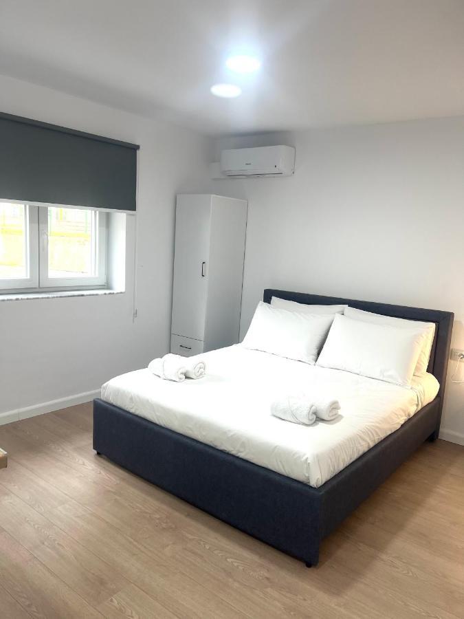 Viva Apartments Përmet Esterno foto
