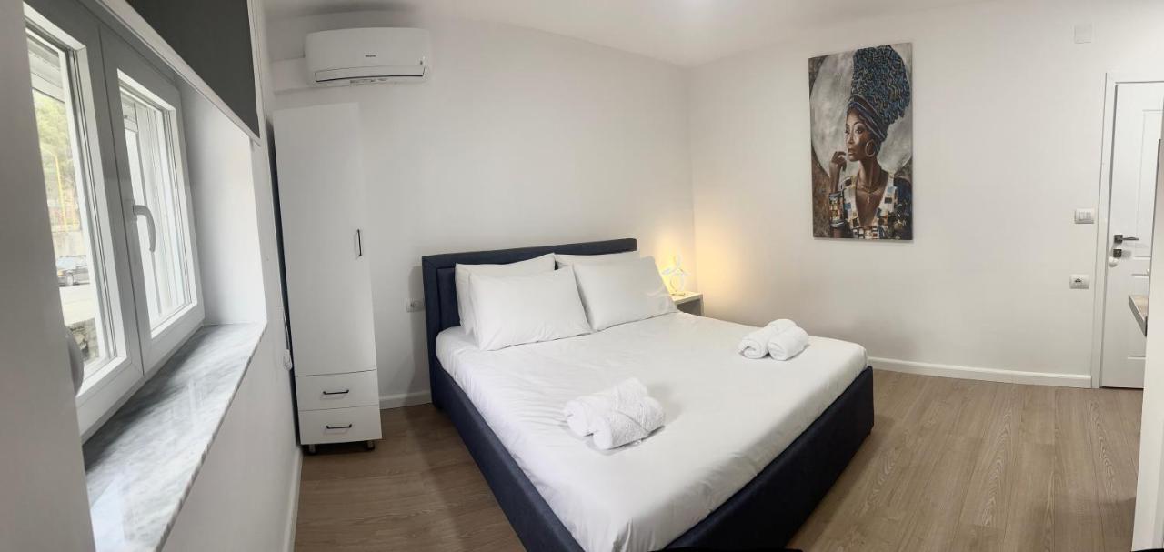 Viva Apartments Përmet Esterno foto