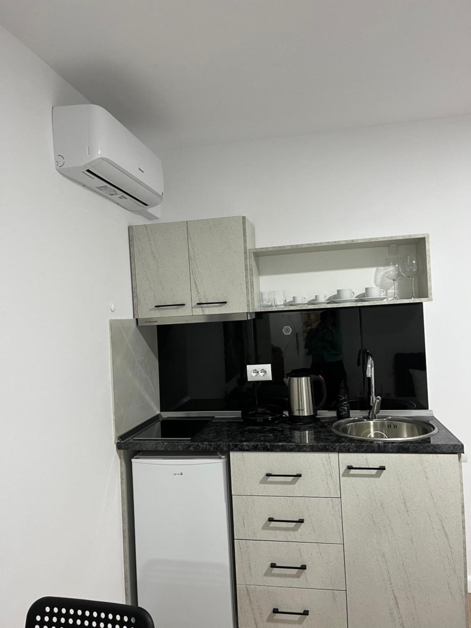 Viva Apartments Përmet Esterno foto