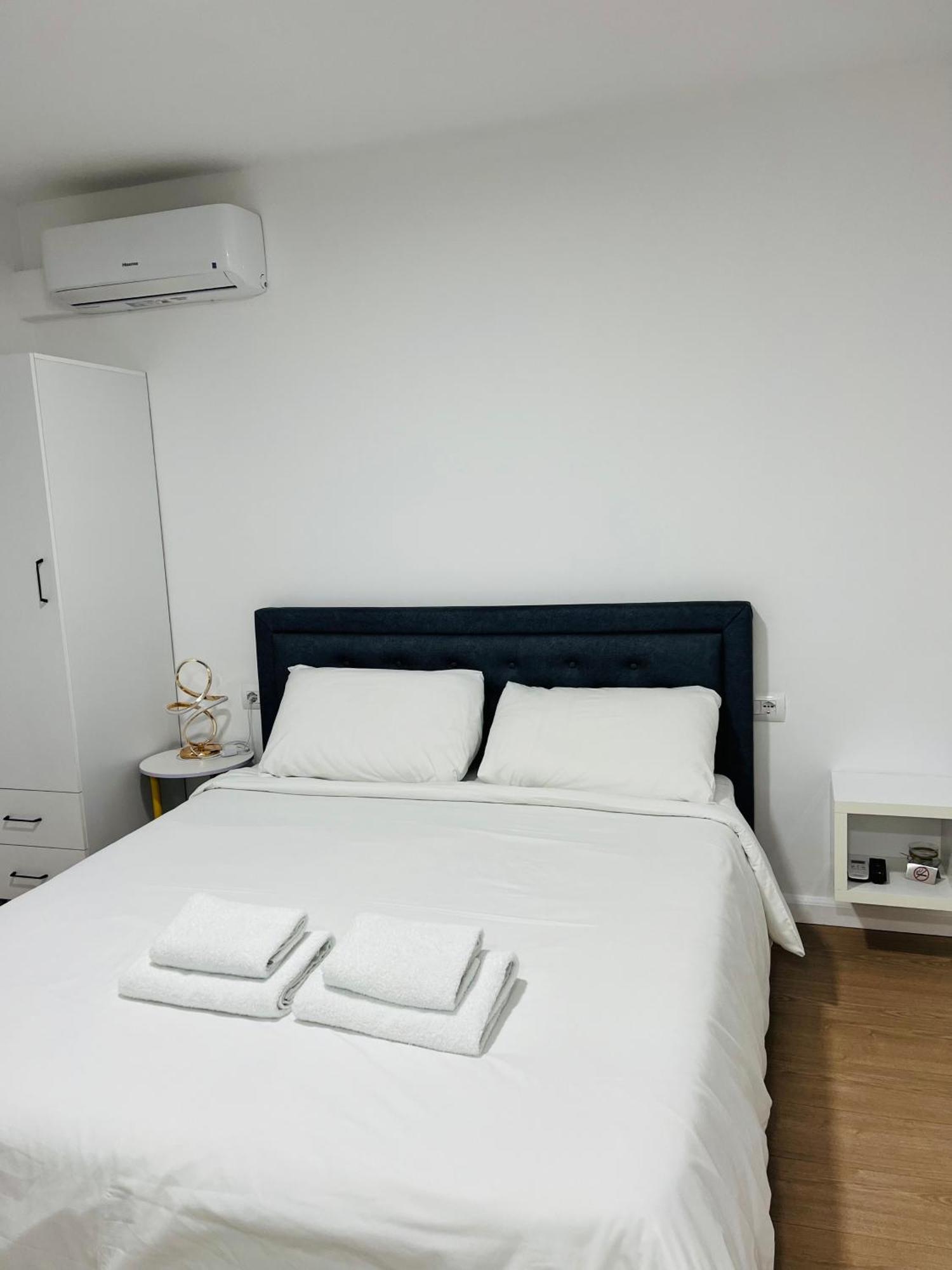 Viva Apartments Përmet Esterno foto