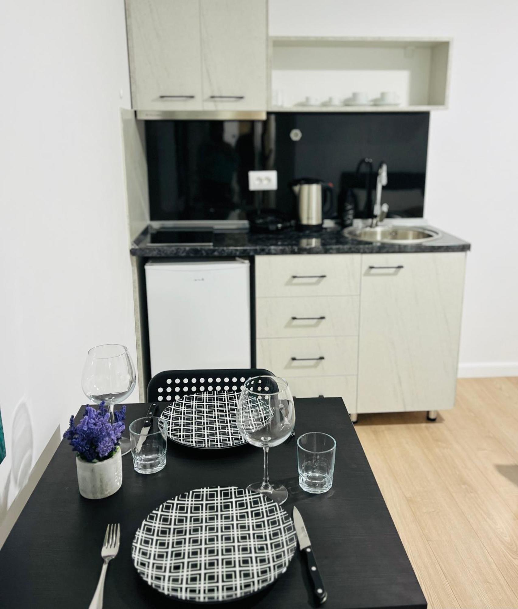Viva Apartments Përmet Esterno foto